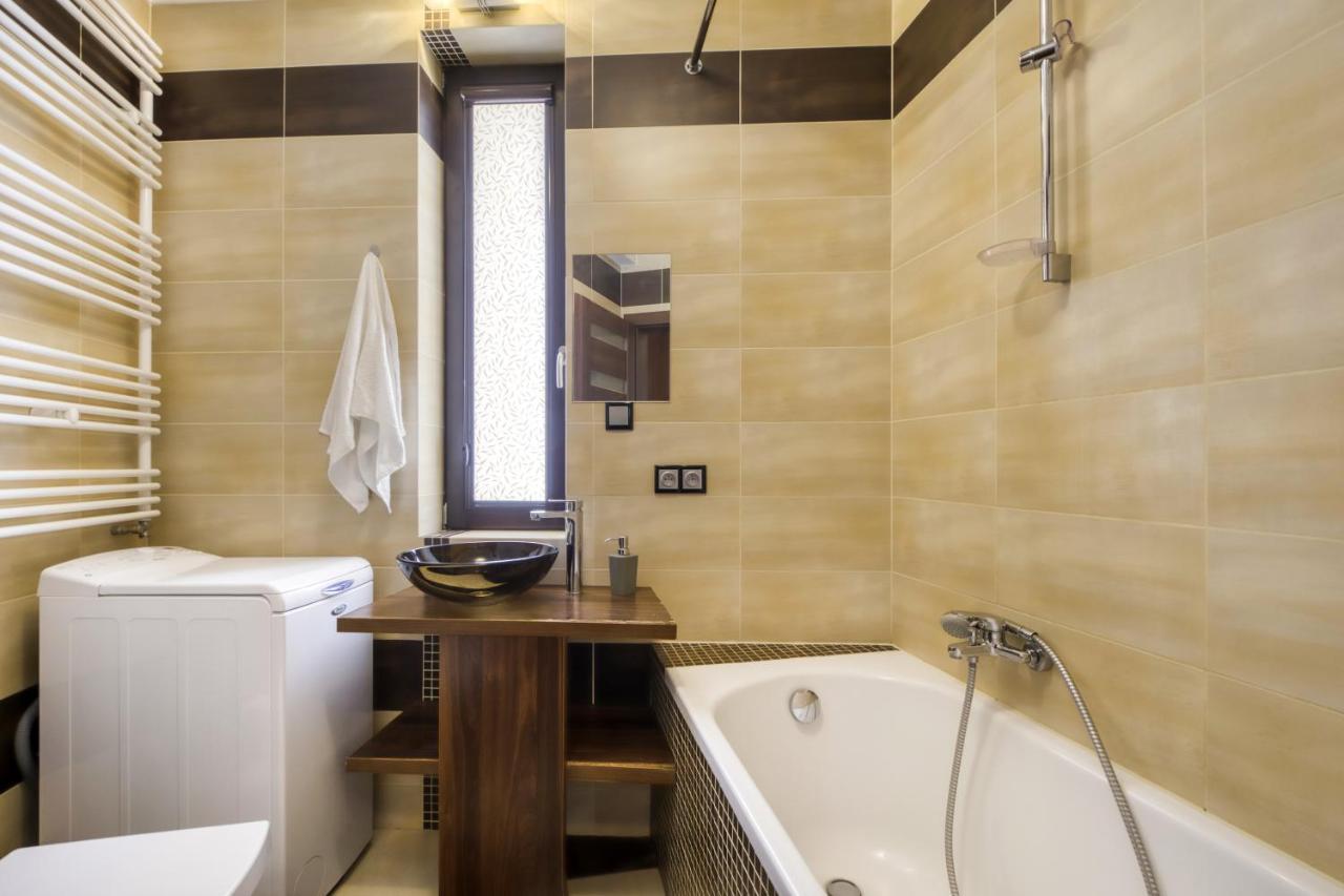 Labo Apartment Towarowa Kercelak Varšava Exteriér fotografie