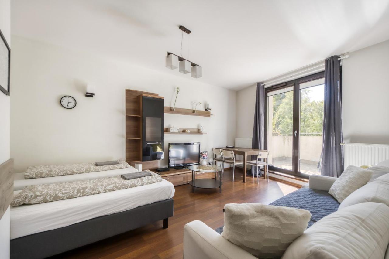 Labo Apartment Towarowa Kercelak Varšava Exteriér fotografie